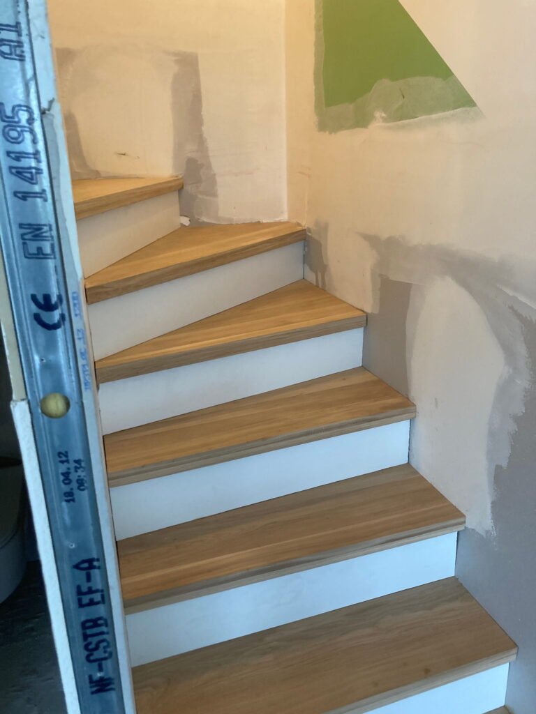escalier-du-coeur-a-l-ouvrage-marans